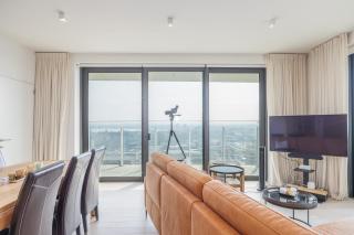 LECOMTE - Central Park with swimming pool and fitness 162 - 1