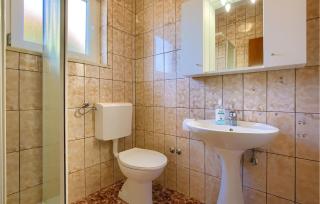 Awesome Apartment In Pula With Wifi - 1