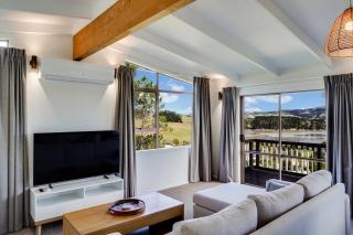Kaitoke Vista - Raglan Holiday Home - 6