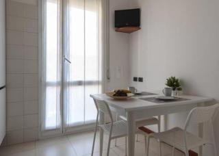 Realkasa Maggiore Apartment - 8