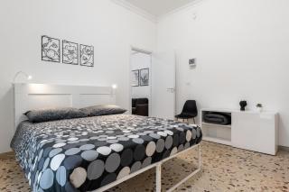 GuestHost - Klaushaus - Comfy & Central Apartment - 9