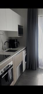 Walk to Stadium, large 1bed & Parking - 7