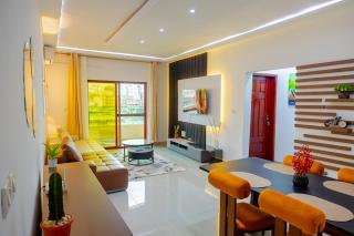 SR Home - Confort moderne à Cocody Saint Viateur - 1