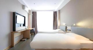 GreenTree Inn JiangSu NanJing South Railway Station South Square Express Hotel - 1