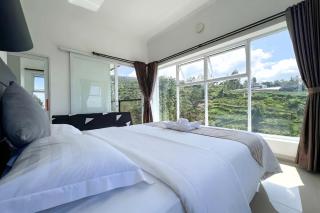 Cozy Hillside Home in Lembang Facility Billiards, Ping-Pong, BBQ - 2