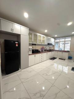 Cozy House 29 Binjai BM - 3
