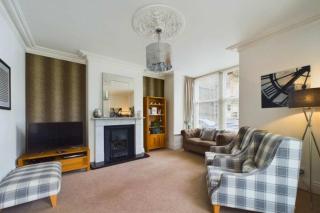 Charming 3-Bedroom House in Central Keswick - 9