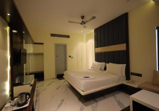 YAR INN CENTRAL - 4