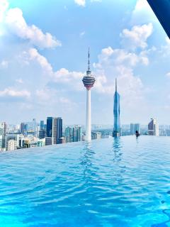 The Platinum by Rooftop Sky pool - 4