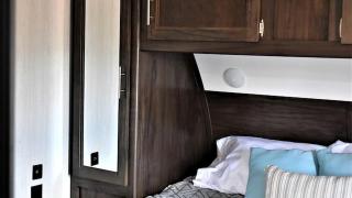 Spacious Family-Friendly RV Suite with Private Deck, Firepit & Fully Equipped Kitchen near Williams, Arizona - 1