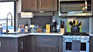 Luxury Glamping Suite with Private Deck, Firepit & Fireplace Near Williams, Arizona - 7