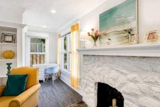 Charming Historic Home with Front Porch Near Intracoastal & Downtown West Palm Beach, Florida - 1