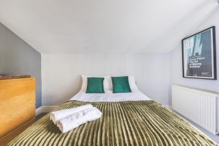 3BR Flat Between the Commons - Battersea and Clapham Junction - 3