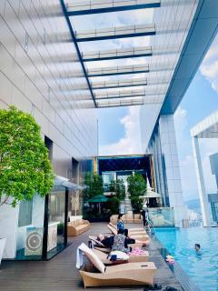 The Platinum by Rooftop Sky pool - 9