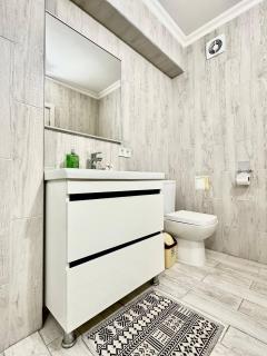 Platinum House - 5
