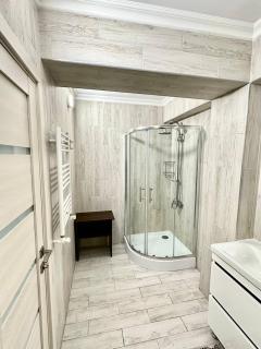 Platinum House - 4