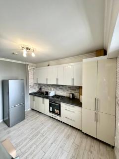 Platinum House - 1
