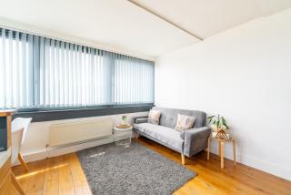 Bright 3BR Battersea Flat, 9 min to Clapham Junction - 5