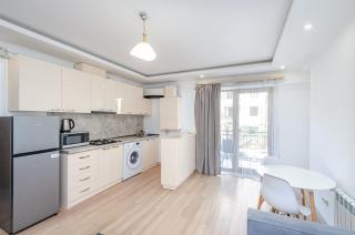 21Great apartment near Republic Square with a balcony - 3
