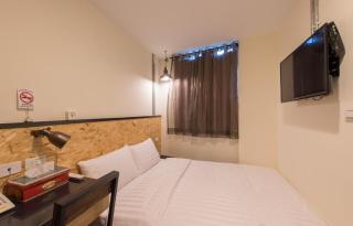 Beimen WOW Poshtel - 1