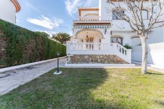 Cozy Family Beach House Miami Platja - BBQ - AC - Parking - 4