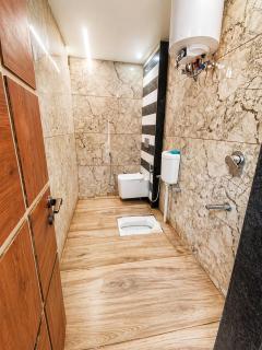 Sheoran Niwas Cozy Comfortable Stay - 3
