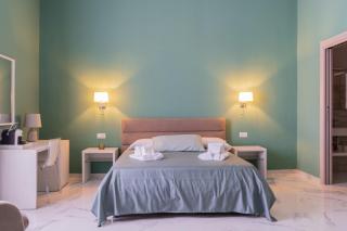 Le Suite - 9