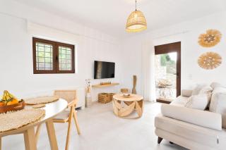 Lambda Luxury Villa 1 - 5