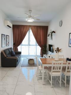 Pool View, 2-Bedroom, Troika Kota Bharu at XY Stay - 5