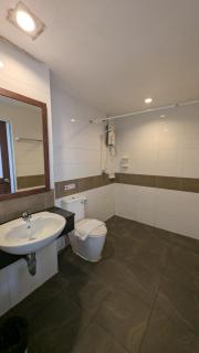 Issara Hotel Patong - 3
