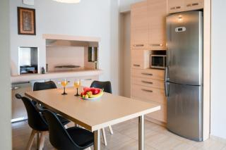 Luxury Villa Yiorgos - Sea View & Private Pool - 4
