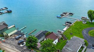 Keuka Lakefront Walk to Hammonsport 10 Guest - 7