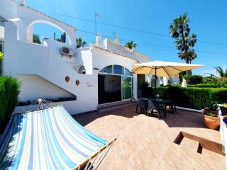 Évasion en famille à Orihuela Costa - Bungalow spacieux avec terrasses et vue sur piscine - 9
