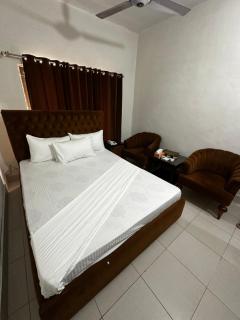 The Oriel Guest House - 3