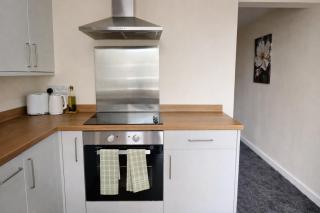 Cosy 1BR Garden Escape with WiFi - 5