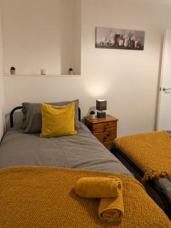 Premium 1BR Retreat for City Travelers - 1
