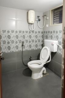 Yashwithaa Homestay Tirupati - New Hill View Apartments with Balcony, AC, WiFi, TV - 6