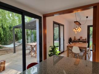 Elegant Family Home in Cabrils - 3