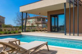 Vila Kumpanija with Pool by Vacay Villas - 8