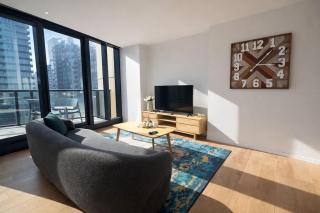 Skyline Stays Southbank Rooftop Pool Apt - 5