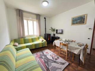 Vassena Lake House Steps from Lake Como and Free Park - 0