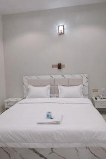 The Whale Inn Narayi Rd - 6