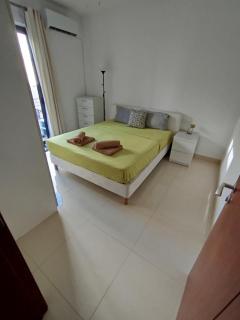 Modern Apt Tigné Point, Sliema - 3