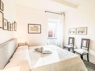 Holiday Home Laura - DOL281 by Interhome - 2