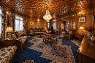 The Heritage Group of Houseboats - 2
