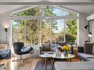 Holiday Home Bylgja - 1-7km from the sea by Interhome - 8