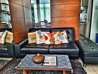 Beautiful Condo in BGC Taguig - McKinley - 2