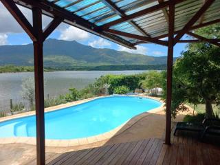 Stunning Seafront Retreat with Pool- 3 bedrooms - 2