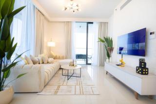 Endless Ocean View Waterfront 1 Bedroom Apartment by Island Properties - 2