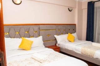Savy Homes-Shawmut Suites - 1